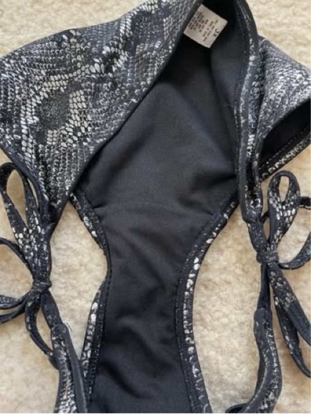 Snake Print Bandeau Bikini Set S Top / XS Bottom - Picture 4 of 6